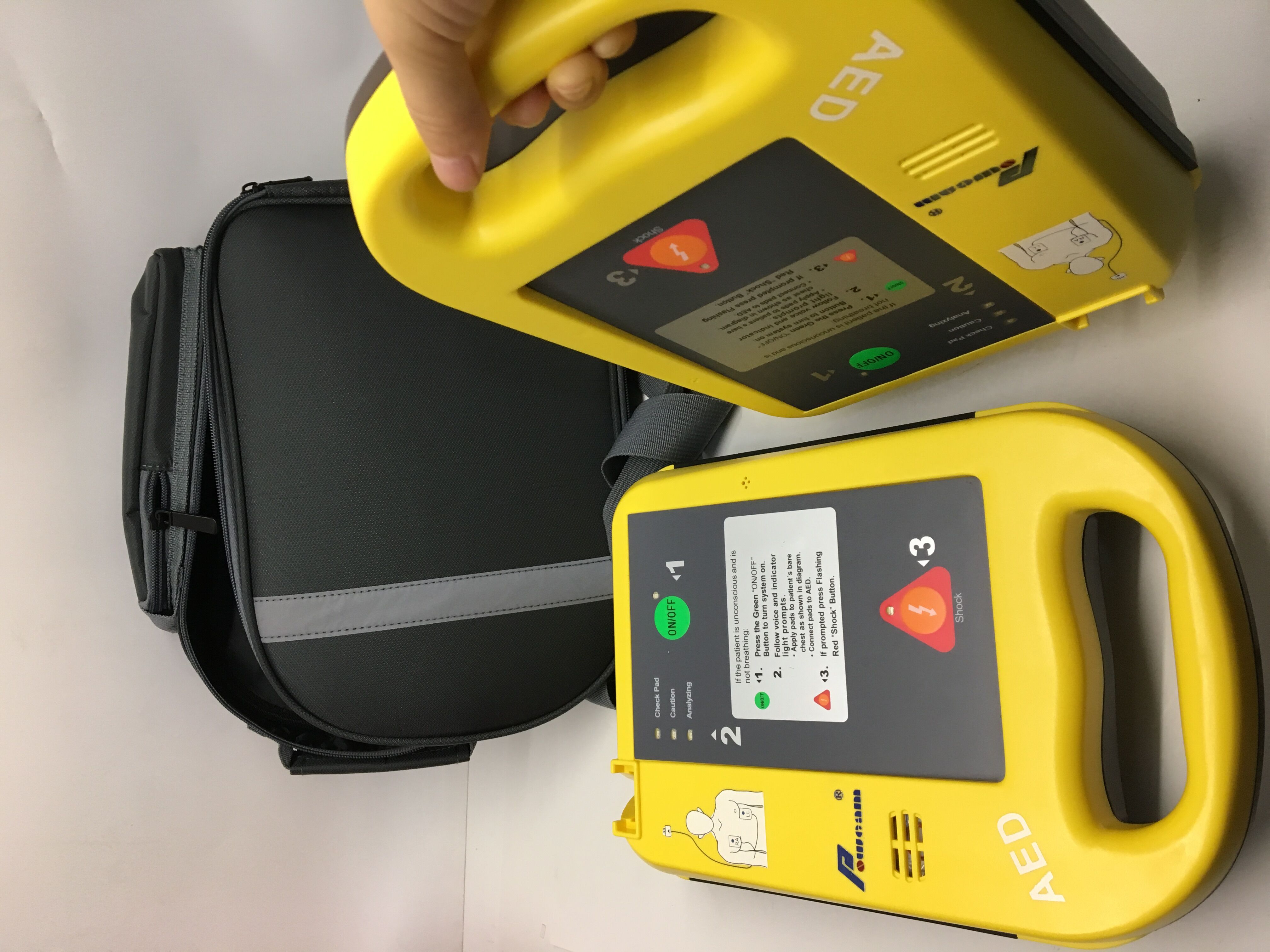 Portable Aed7000 Internal Cardioverter Defibrillator from China